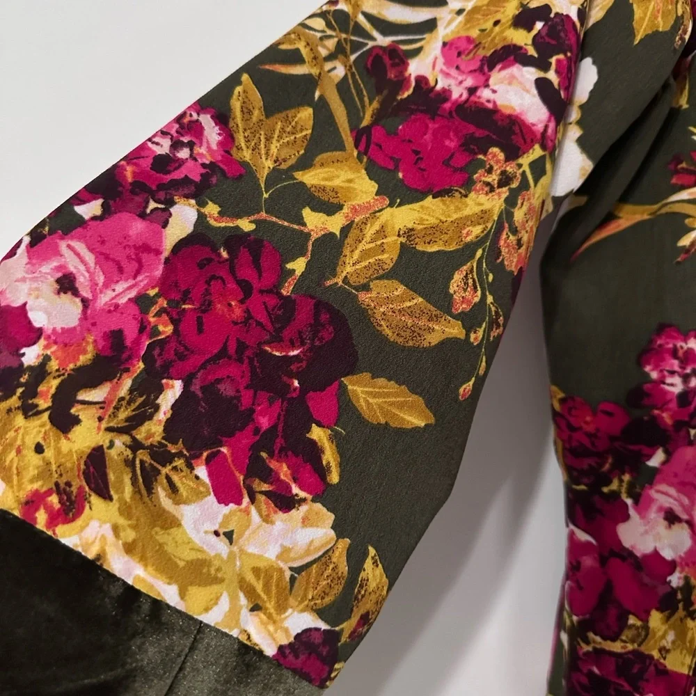 New York & Company Olive & Floral Long (45”) Kimono, size M, worn once - Picture 4 of 11